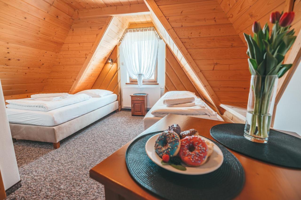 Pokoje Goscinne U Semlow Bańska Esterno foto
